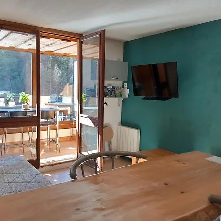 Tres Agreable 2 Pieces Au Pied Des Pistes Valdeblore